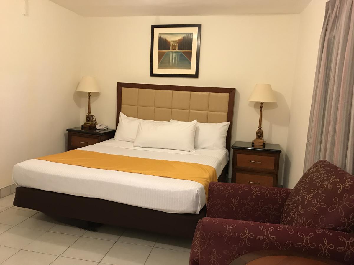 Hotel Guillen Jr Tijuana Exterior photo